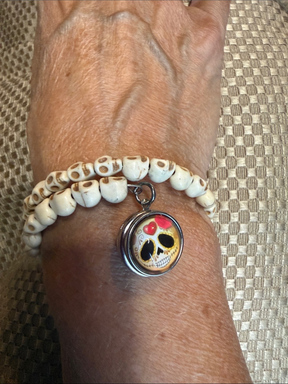 Snap White Beaded Skull Bracelet with Colorful Sugar Snap